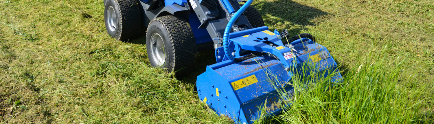 Flail mower with Multifloat MultiOne