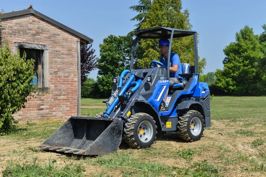 MultiOne mini loader 6k series bucket