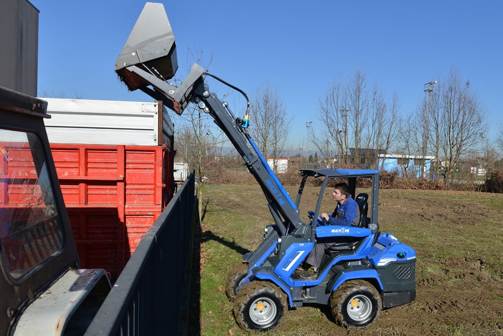 high tip bucket at work