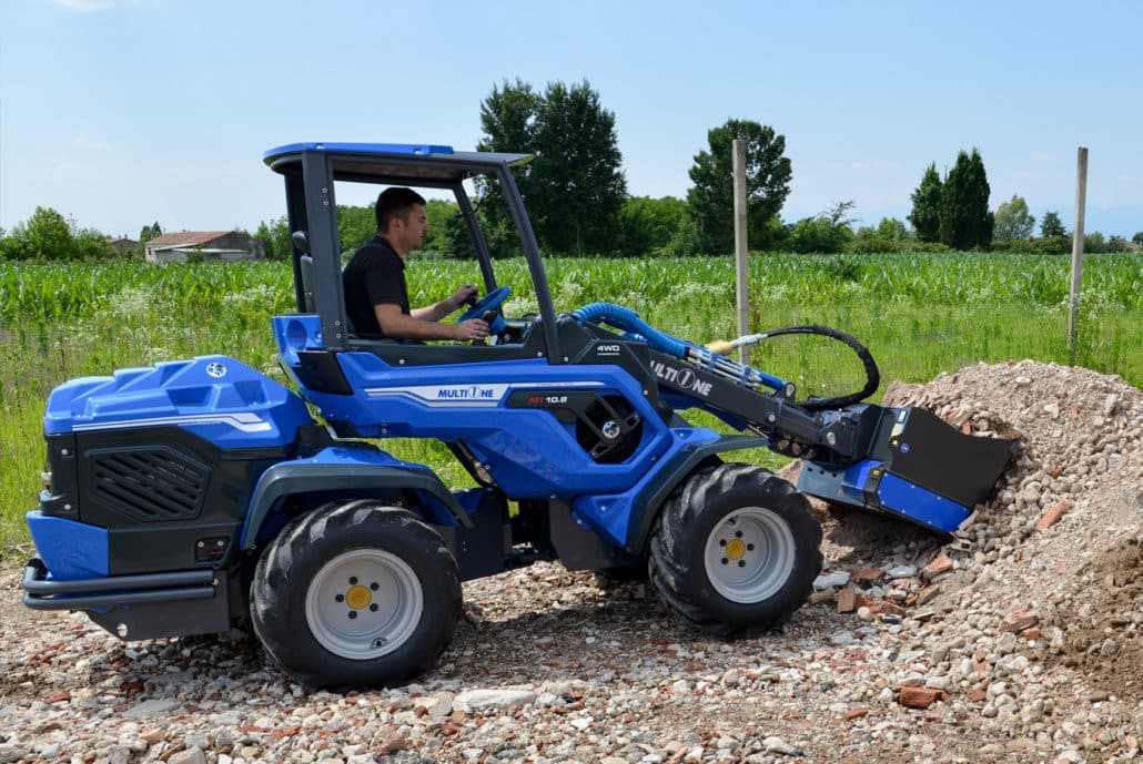 screening bucket moving debris